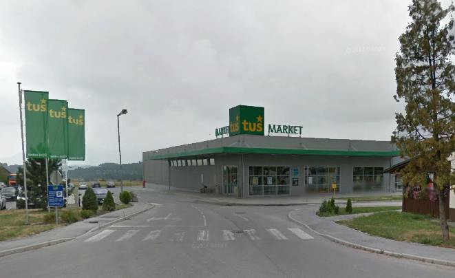Supermarket Tuš, Oplotnica